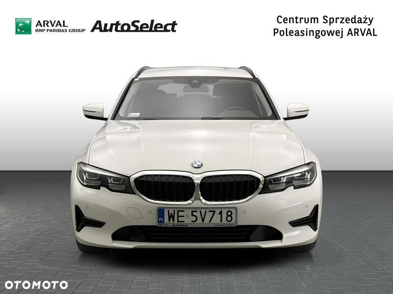 BMW Seria 3 318i - 10