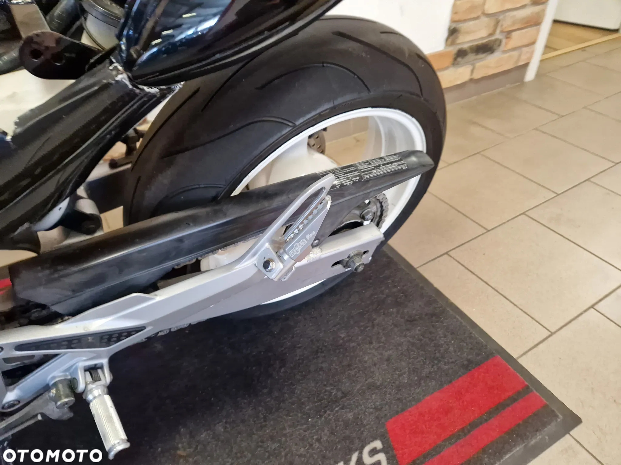 Honda Hornet - 22