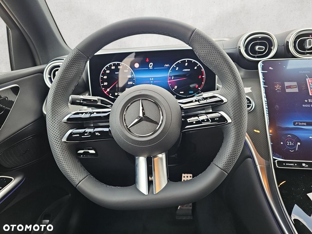 Mercedes-Benz GLC - 15