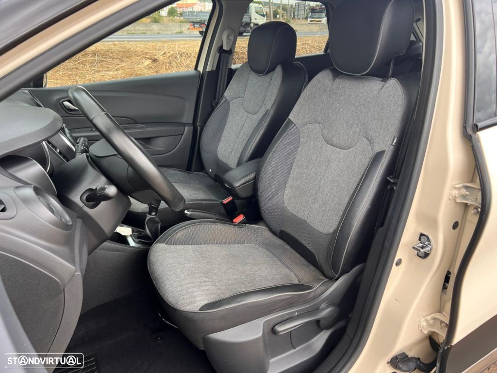 Renault Captur 1.5 dCi Exclusive - 14