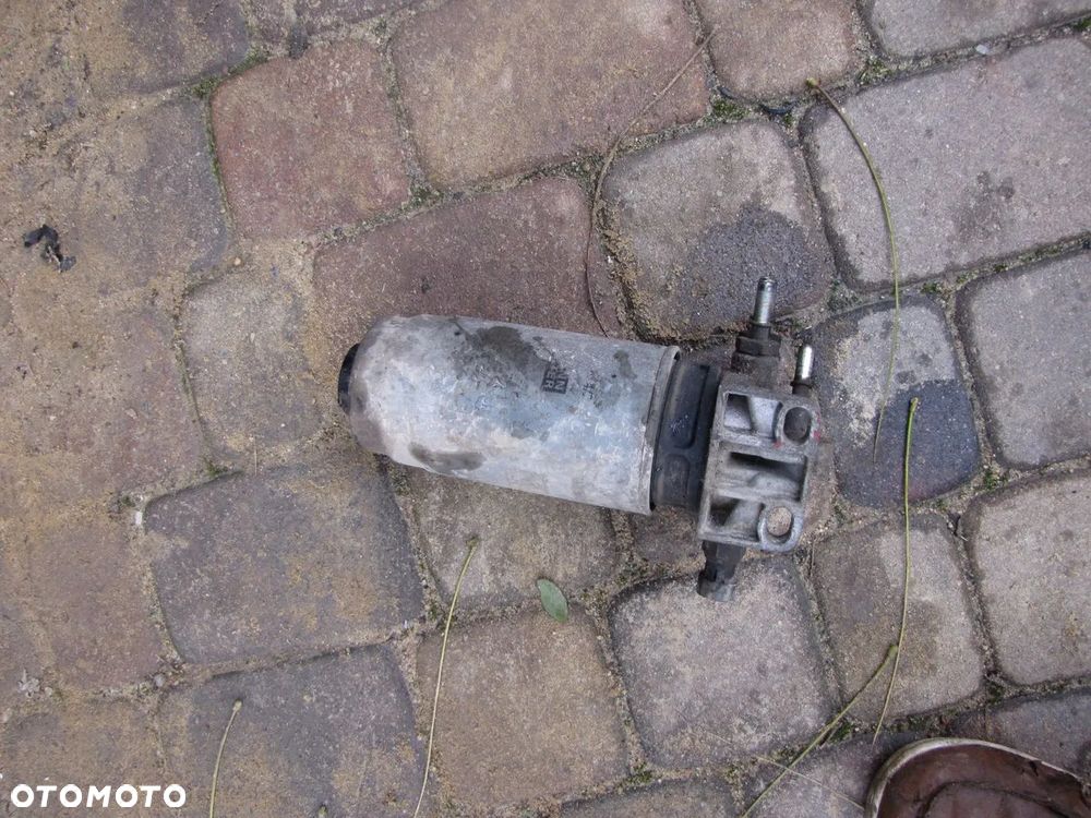 Iveco daily III 99-06r 35s12 35s17 2,3 3,0 drzwi wał resory elektryka zwrotnice pompa wysokiego ciśnienia elementy wnętrza skrzynka bezpieczników i inne części - 32