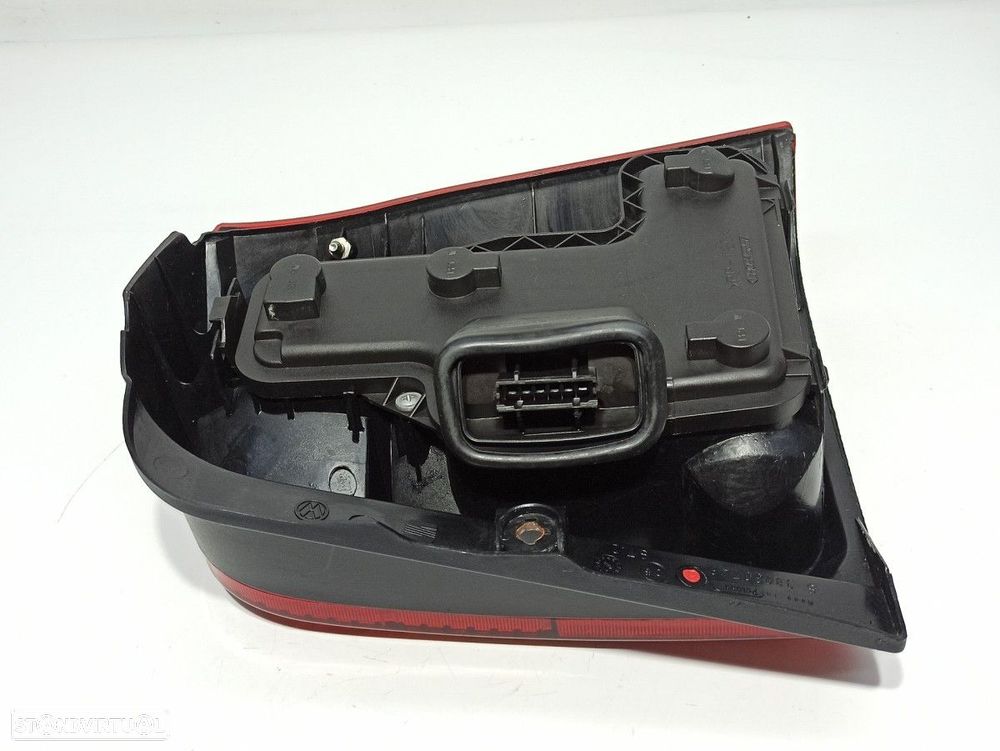 FAROLIM TRASEIRO ESQUERDO VOLKSWAGEN LUPO (6X1/6E1) CONCEPTLINE - 6