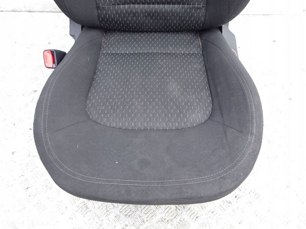 fotel lewy przód hyundai ix35 09-15 r. anglik - 2