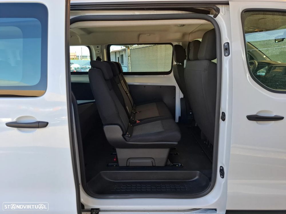 Opel Vivaro 1.5 CDTi L3H1 Essentia - 28