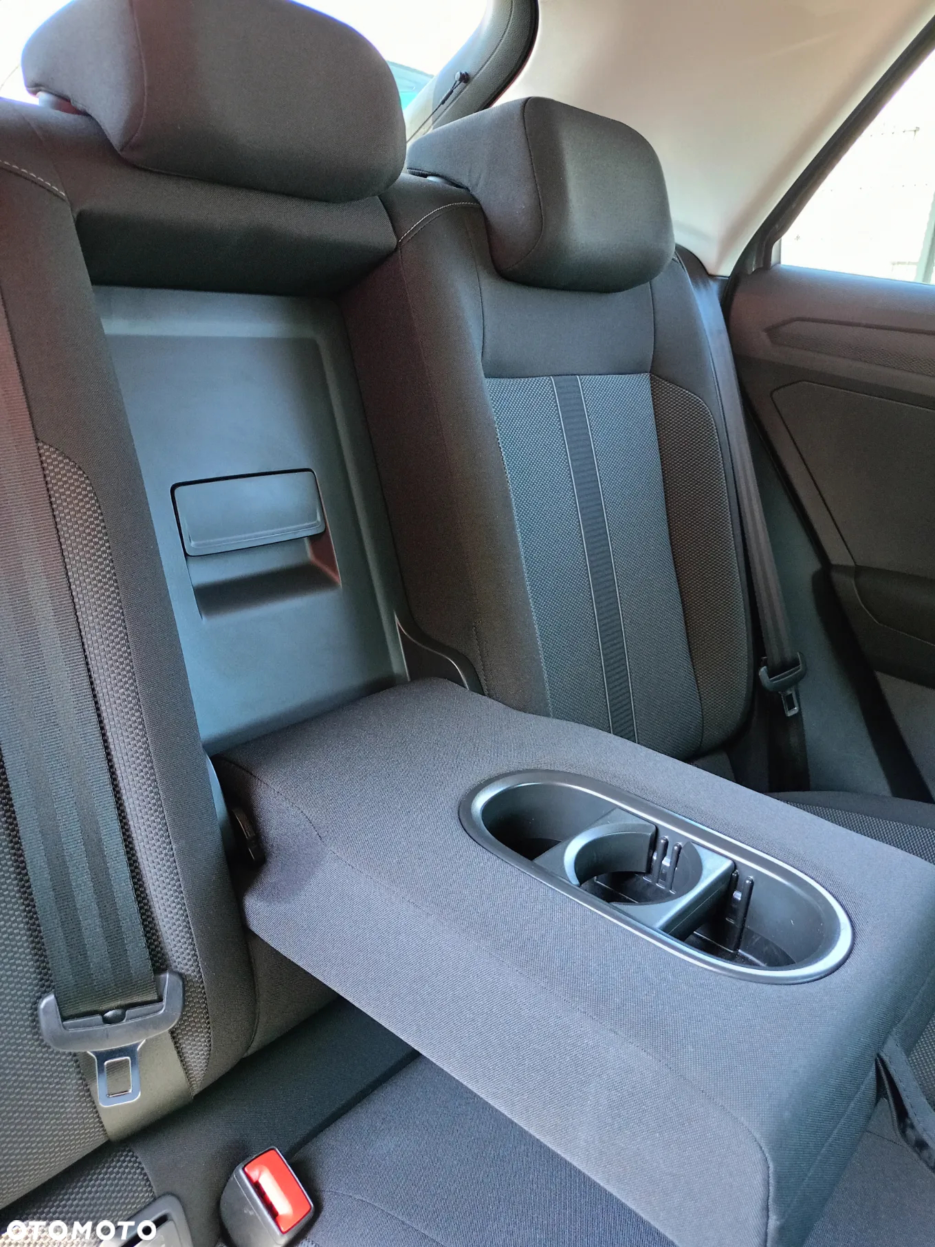 Volkswagen T-Roc 1.5 TSI Life DSG - 30