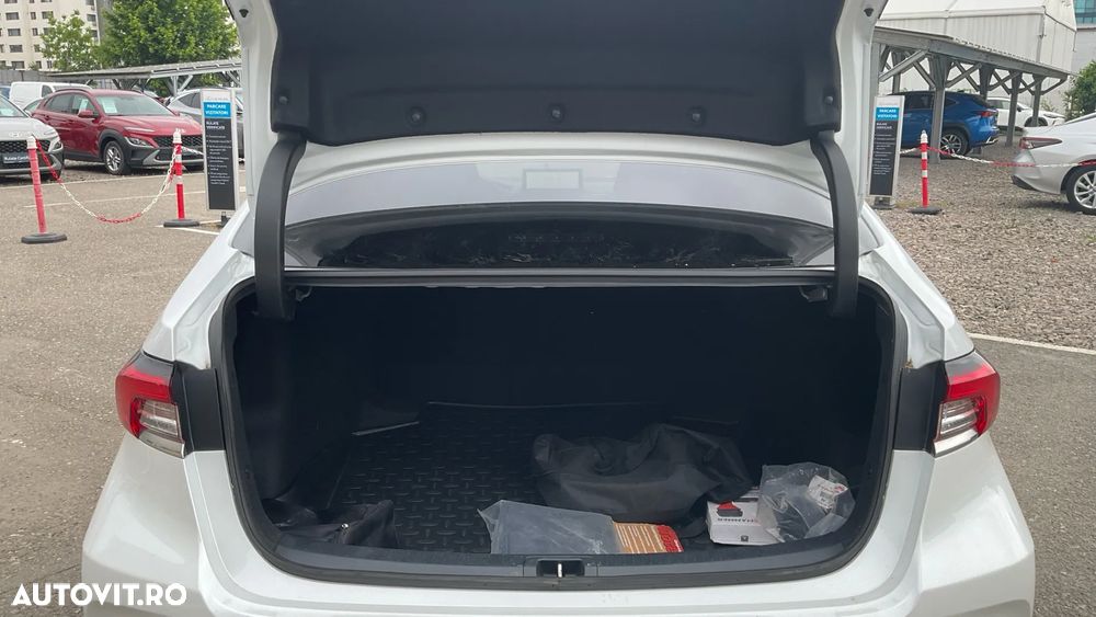 Toyota Corolla 1.8 HSD Dynamic - 11