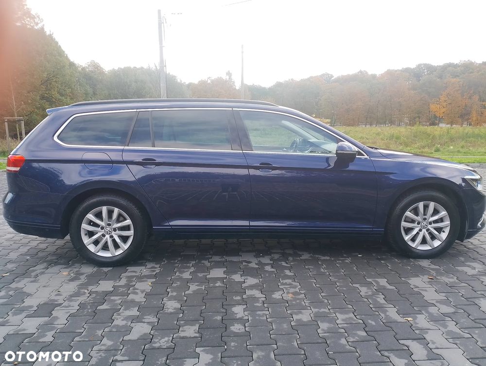 Volkswagen Passat 1.5 TSI EVO Business - 9