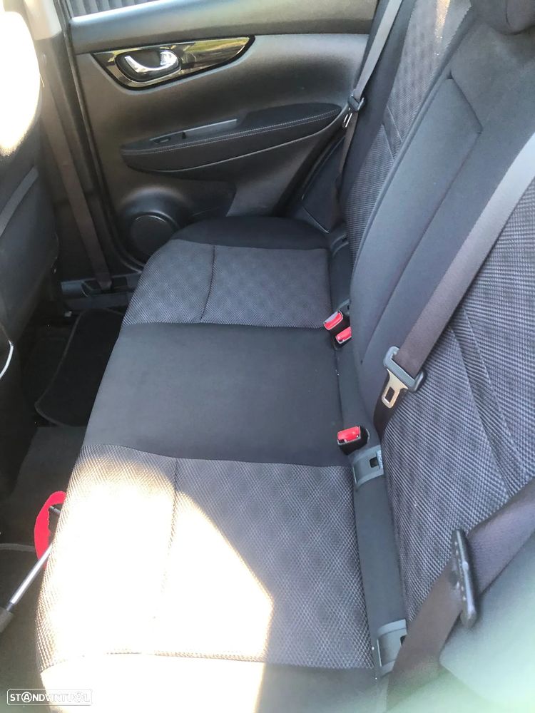 Nissan Qashqai 1.6 dCi Acenta Xtronic - 11