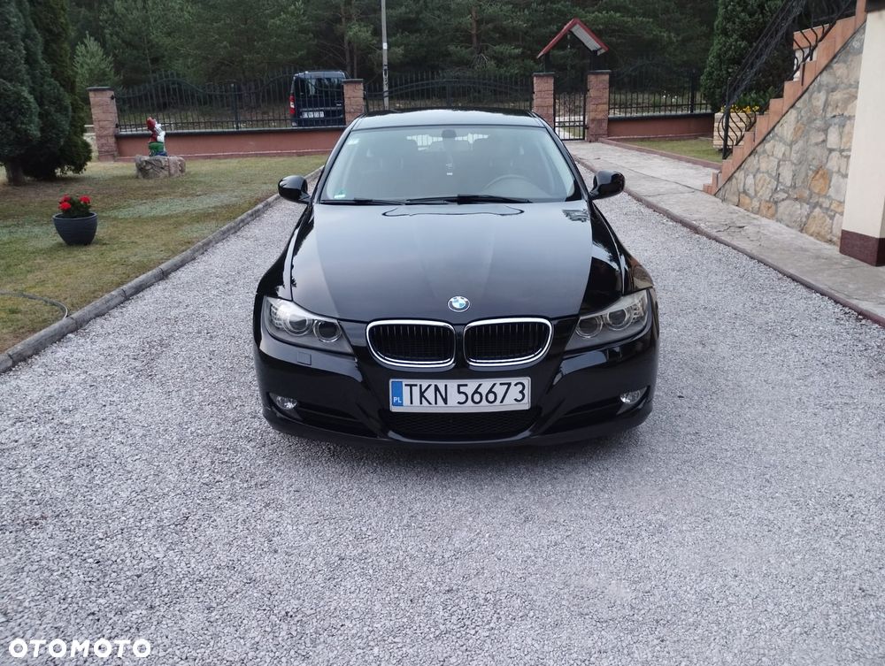 BMW Seria 3 318d - 1