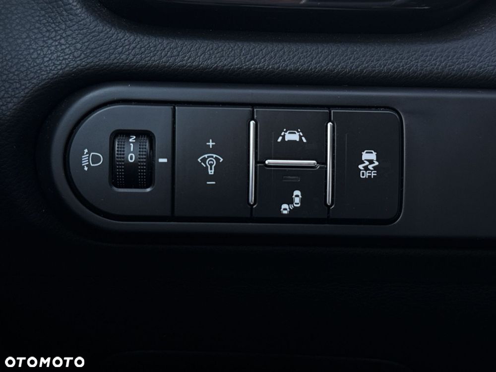 Kia Ceed 1.6 T-GDI GT DCT - 31