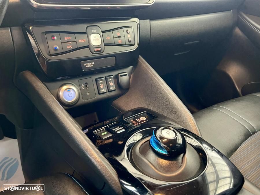 Nissan Leaf 40 kWh Tekna - 16
