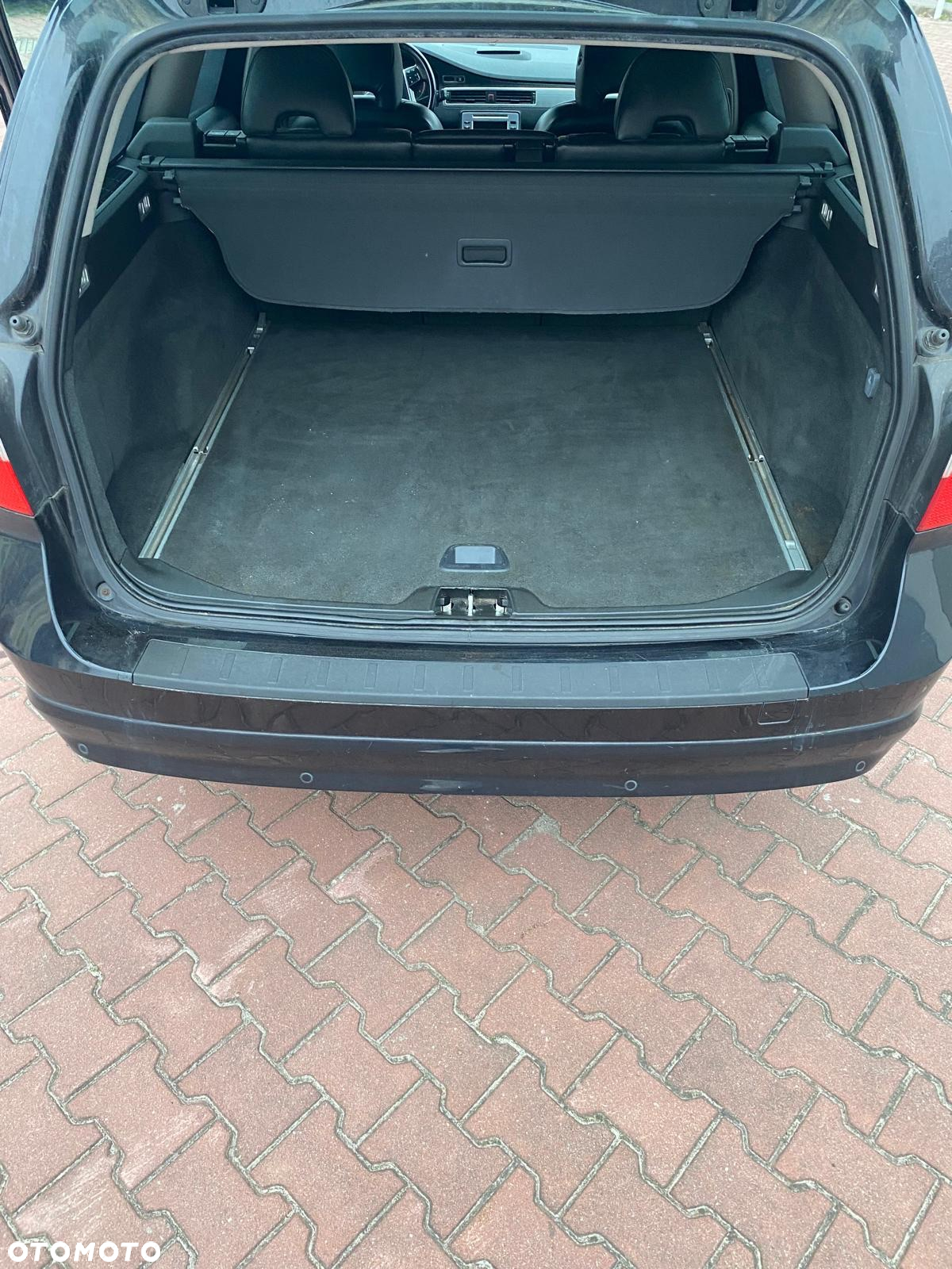 Volvo V70 - 11