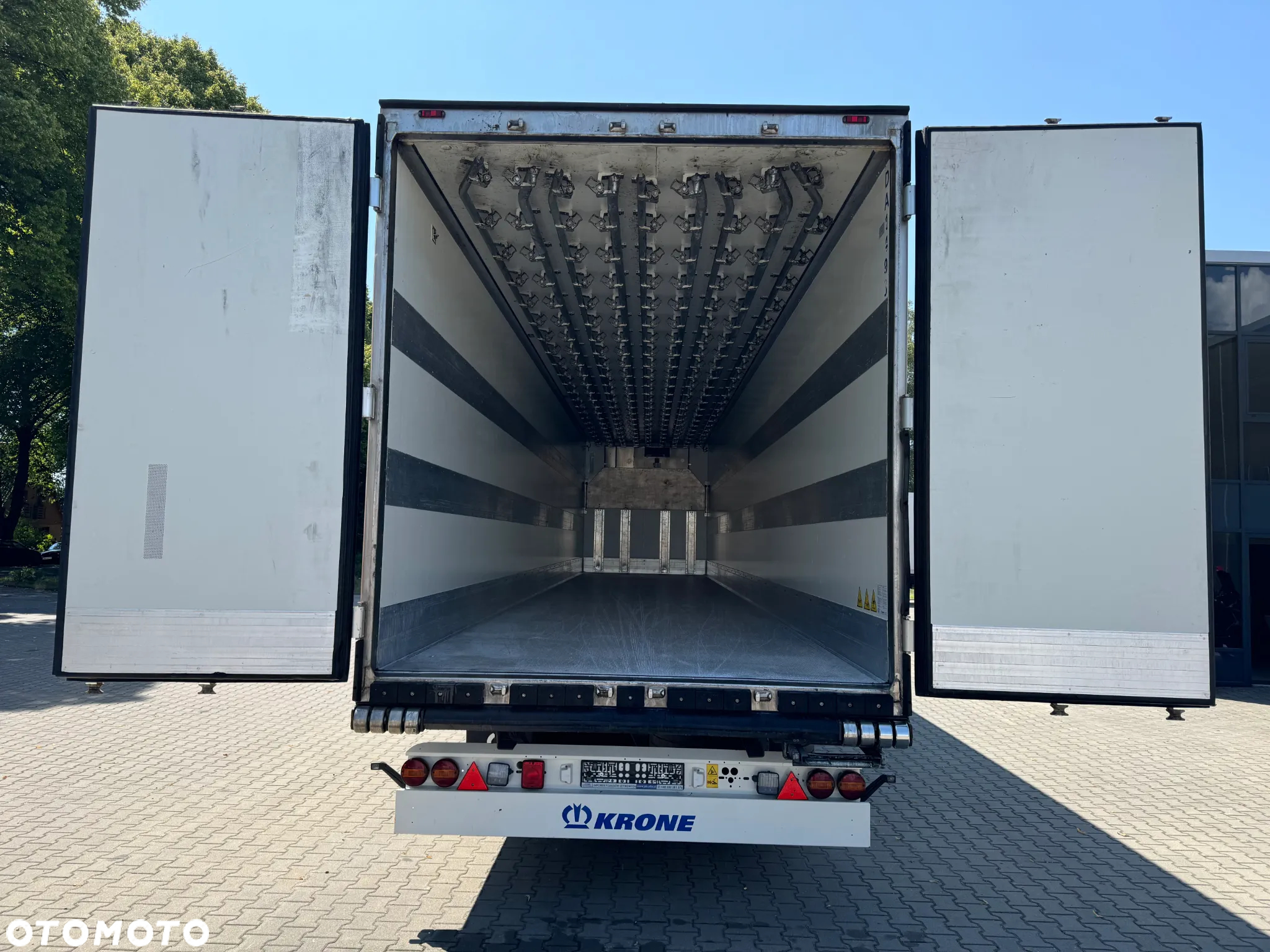 Krone Hakowa, Thermo King SLXi 400 - 11