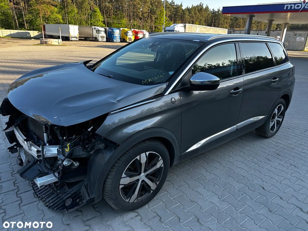 Peugeot 5008 - 4