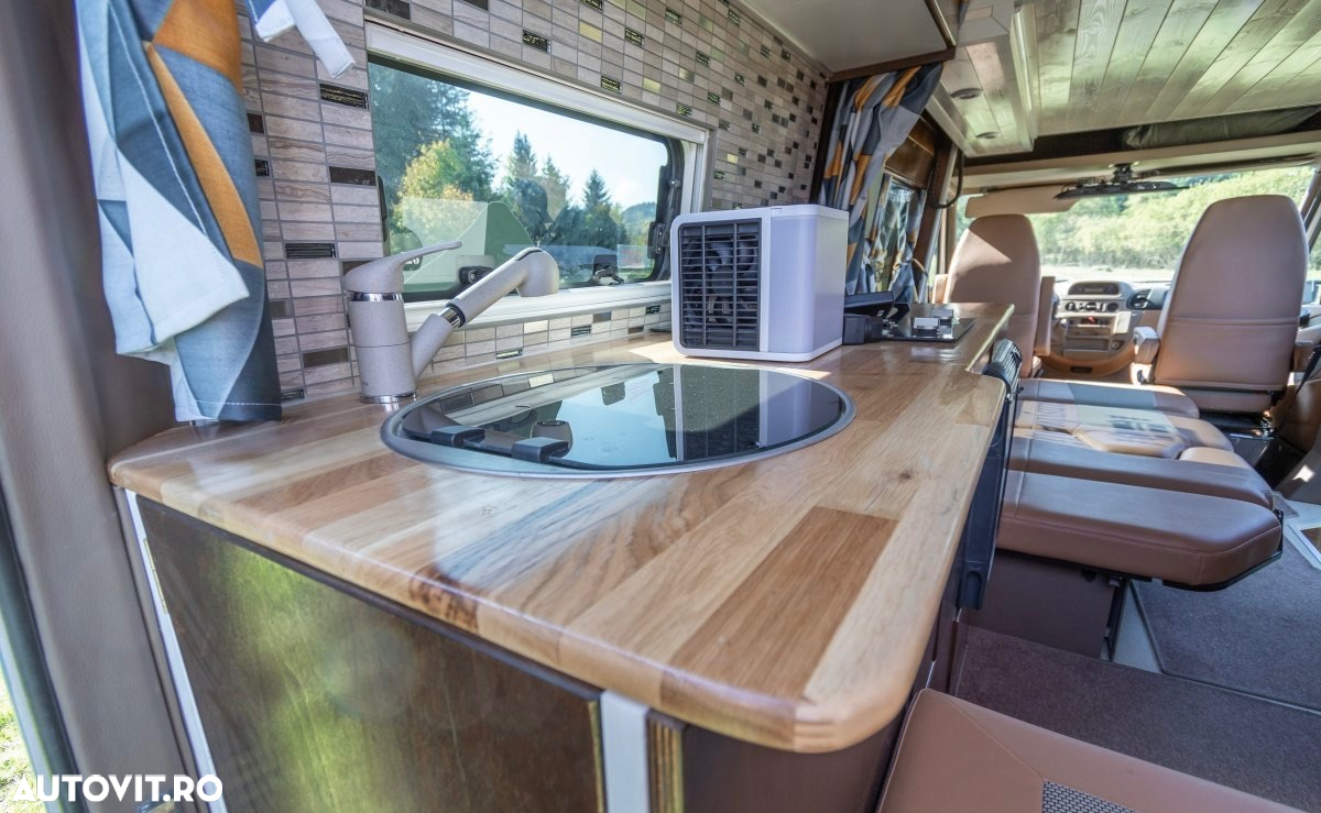 Mercedes Benz Sprinter - 10