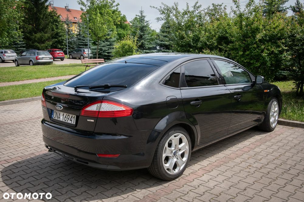 Ford Mondeo 2.0 TDCi Ambiente - 3
