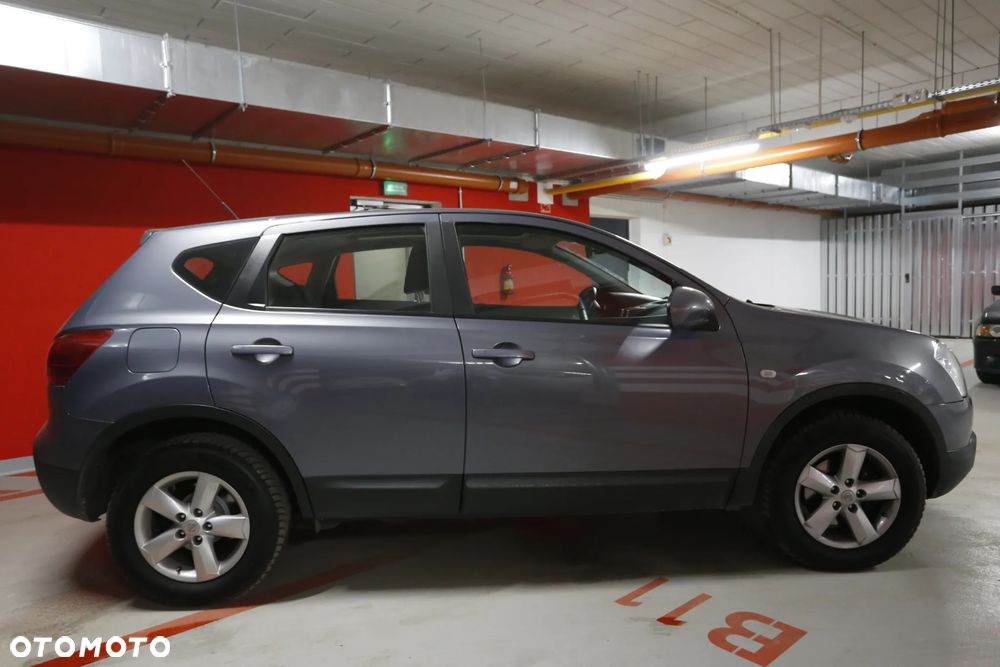 Nissan Qashqai 2.0 dCi 4x4 Tekna - 8