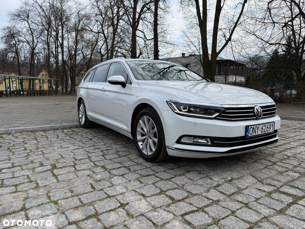 Volkswagen Passat - 4