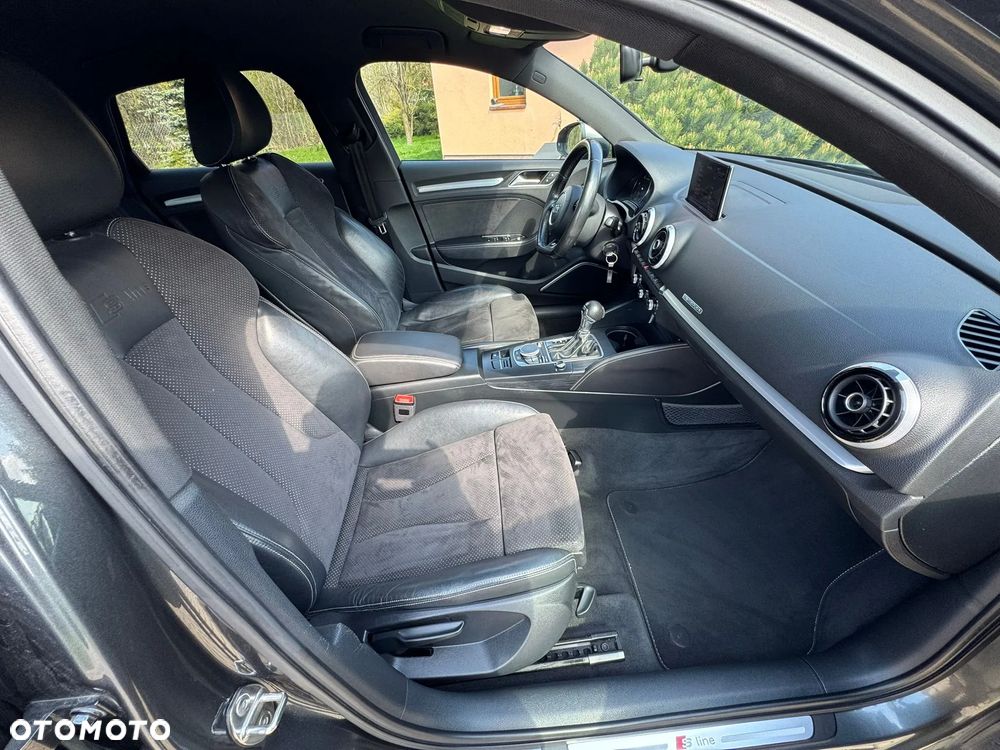 Audi A3 Limousine 2.0 TDI (clean diesel) quattro S tronic Ambiente - 12