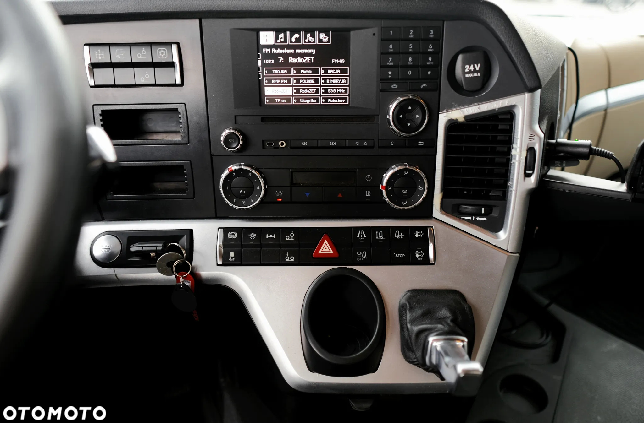 Mercedes-Benz Actros - 20