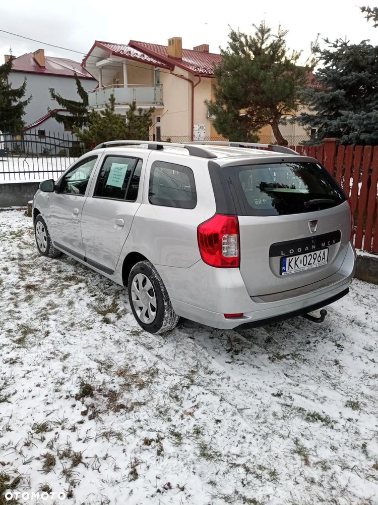 Dacia Logan TCe 90 S&S Laureate - 3