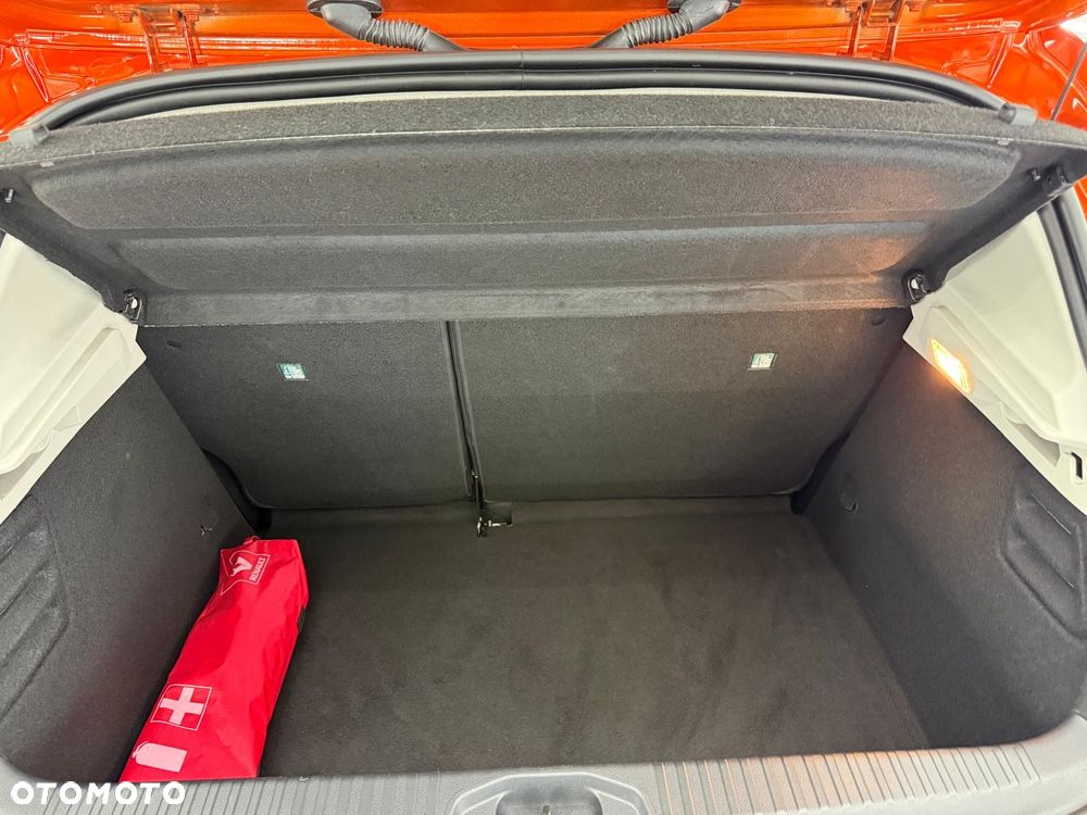 Renault Clio 1.0 TCe Intens Xtronic - 26