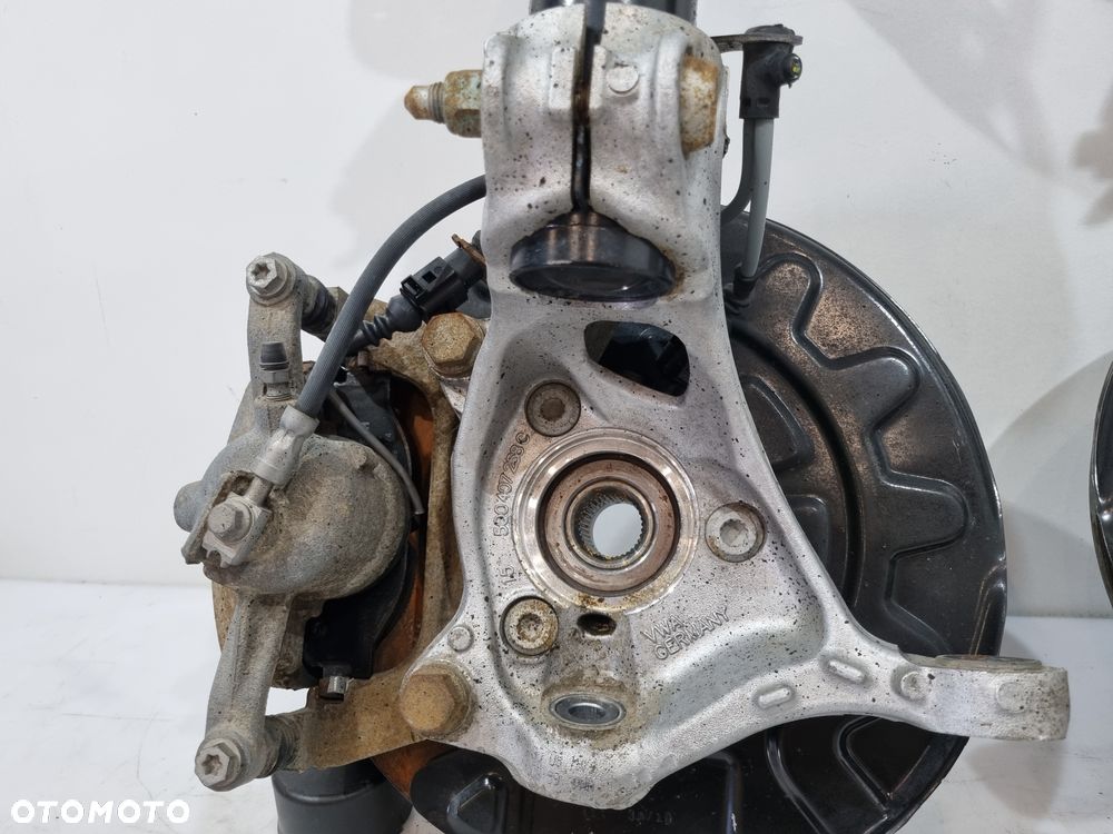 VW PASSAT B8 ARTEON 2.0 TDI 1.4 1.8 TSI ZWROTNICA LEWA PRAWA MCPHERSON LEWY PRAWY  3Q0413031CC 5Q0407258C 5Q0407257C - 3