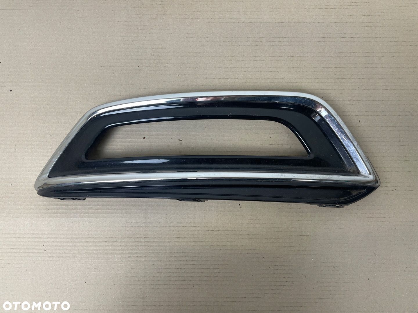 KRATKA ZDERZAKA PRZEDNIEGO LEWA FORD S-MAX MK2 VIGNALE GM2B-15A29 - 1