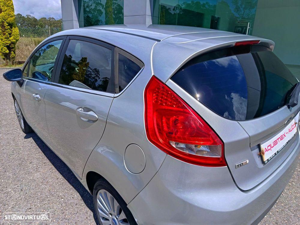 Ford Fiesta 1.4 TDCI Titanium - 12
