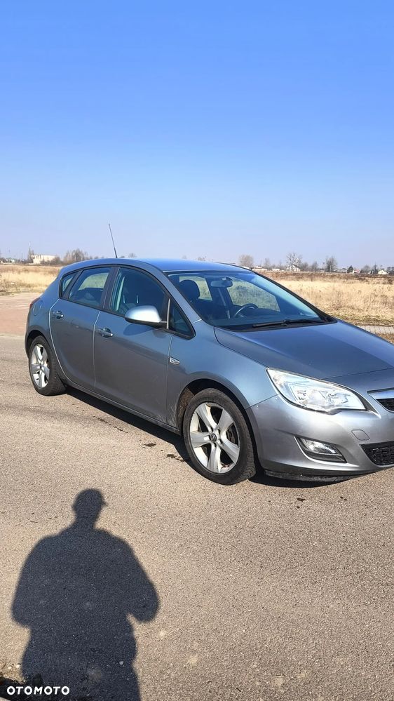 Opel Astra - 3
