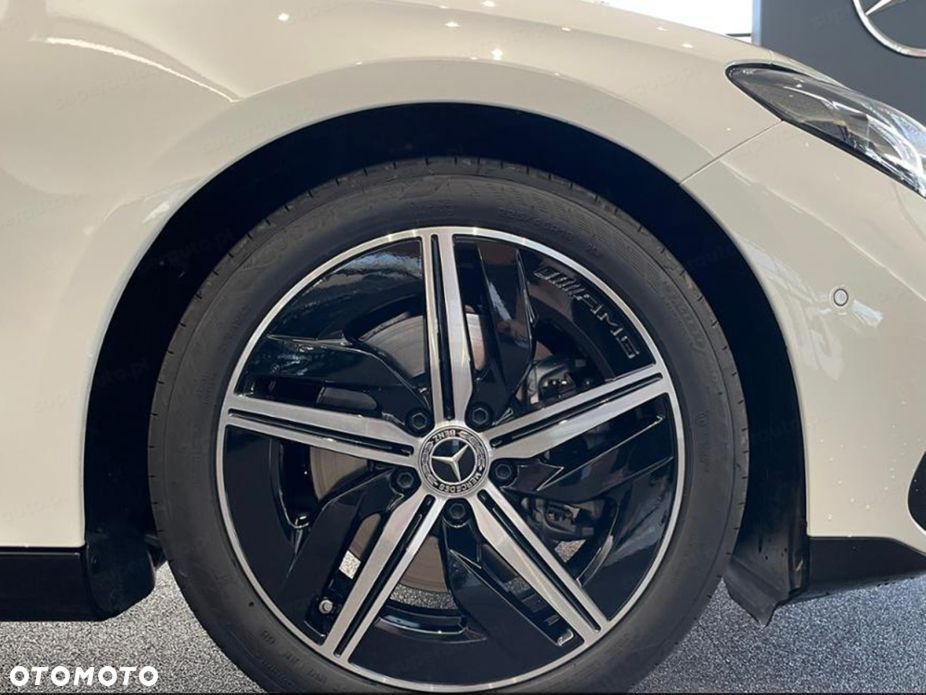 Mercedes-Benz CLA 200 mHEV 8G-DCT - 8