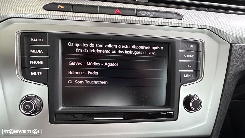 Volkswagen Passat Variant 1.6 TDI Confortline — fotografia 28