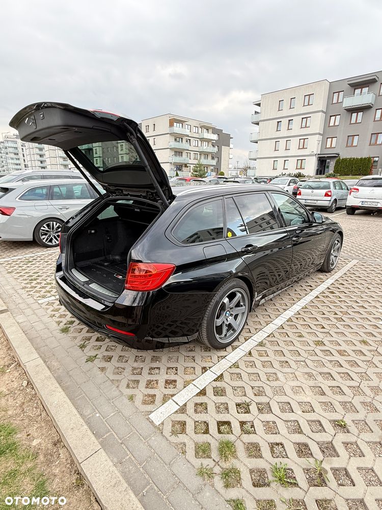 BMW Seria 3 320d - 4