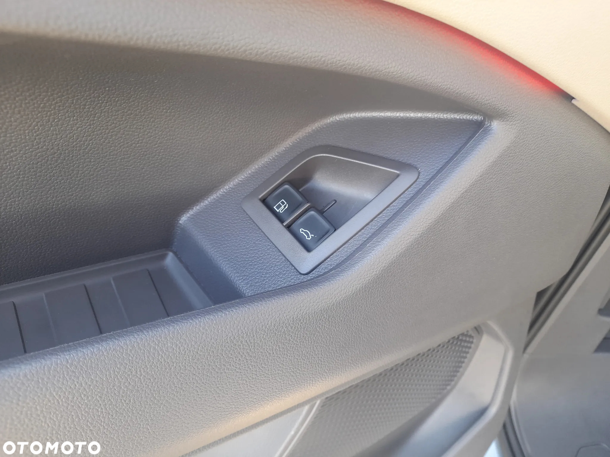 Volkswagen Multivan 1.4 TSI eHybrid PHEV L2 Life DSG - 13
