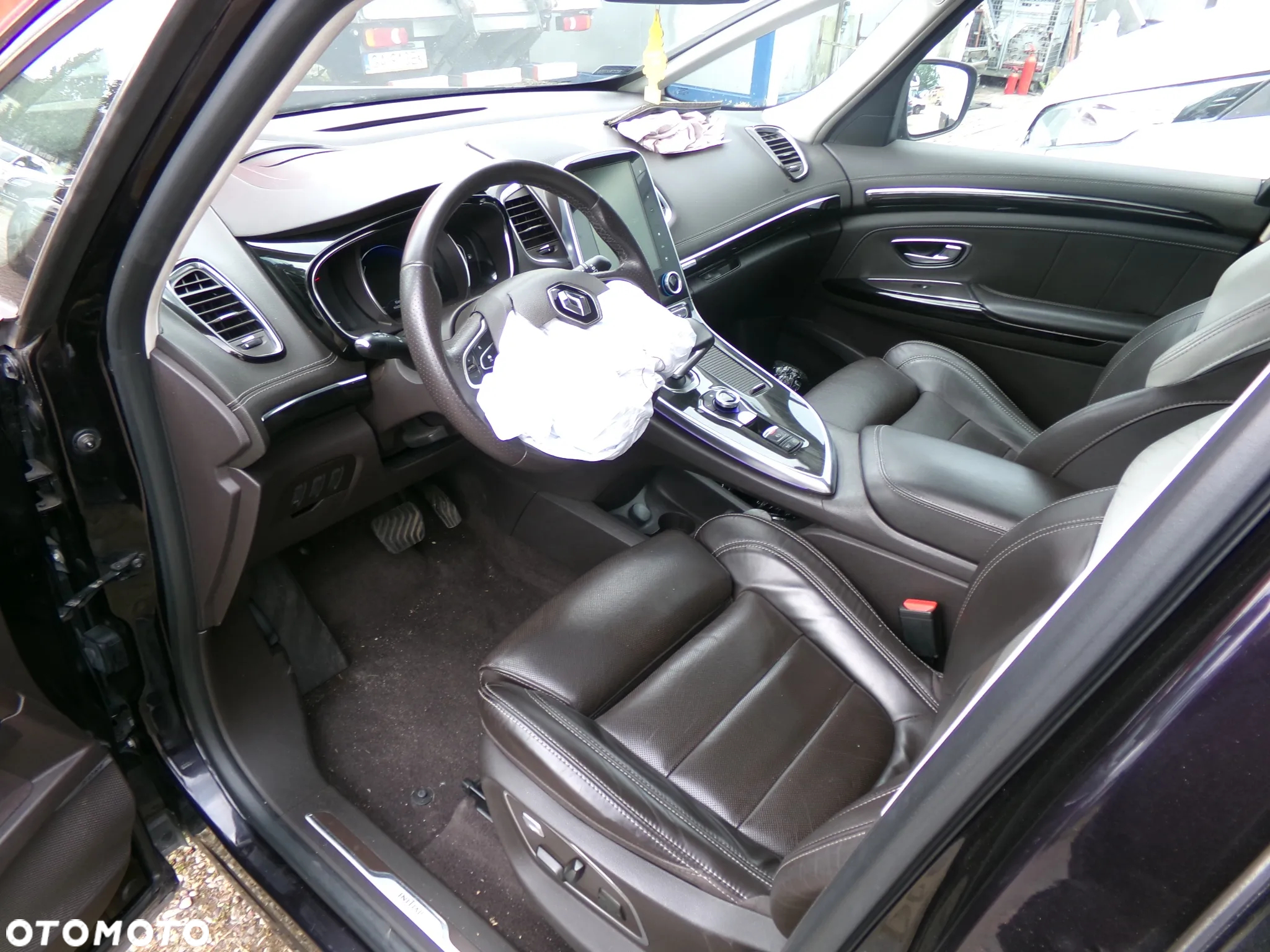 Renault Espace 1.6 dCi Energy Initiale Paris EDC 7os - 16