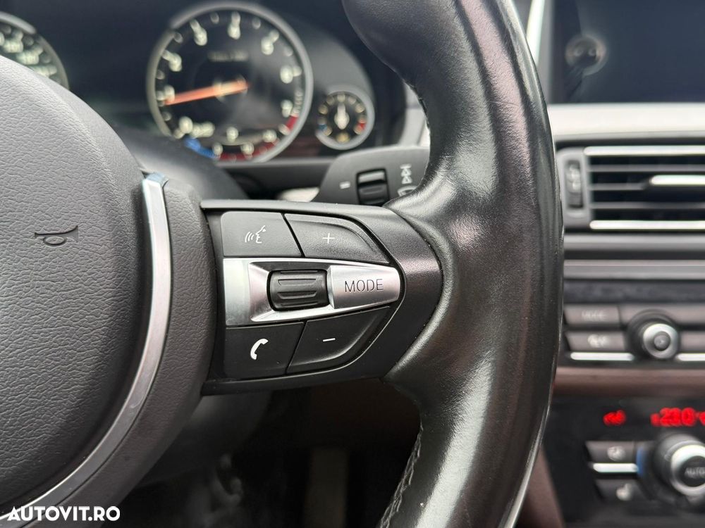 BMW Seria 5 528i xDrive - 16