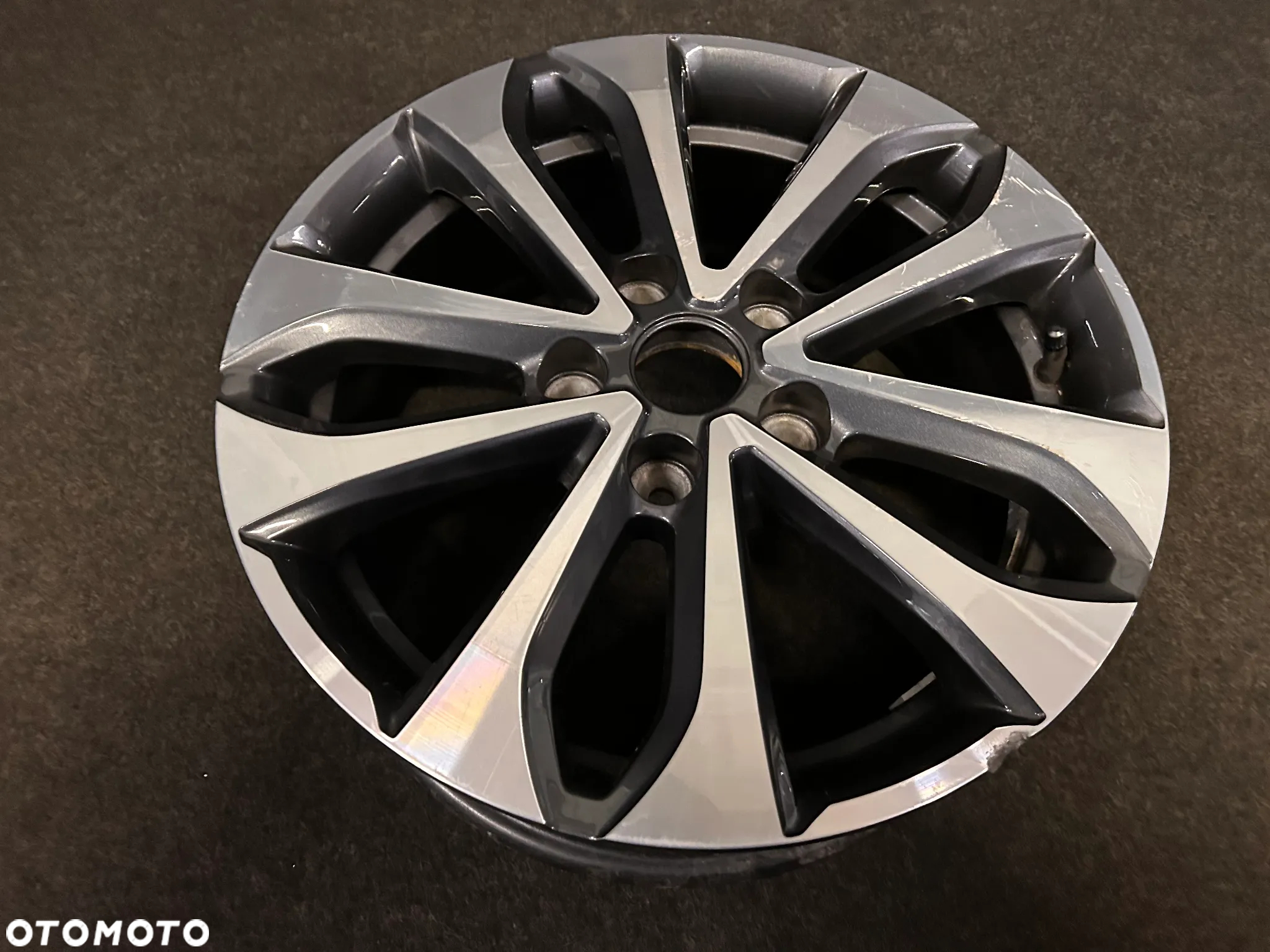 Alufelga RENAULT MEGANE IV 16 cali 5x114,3 1szt. 403003531R - 2