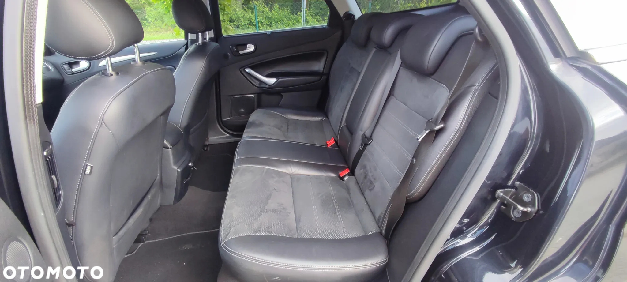 Ford Mondeo - 15