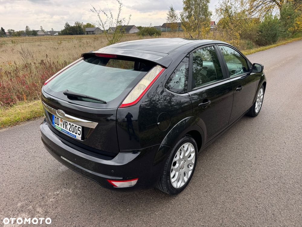 Ford Focus 2009 photo 4