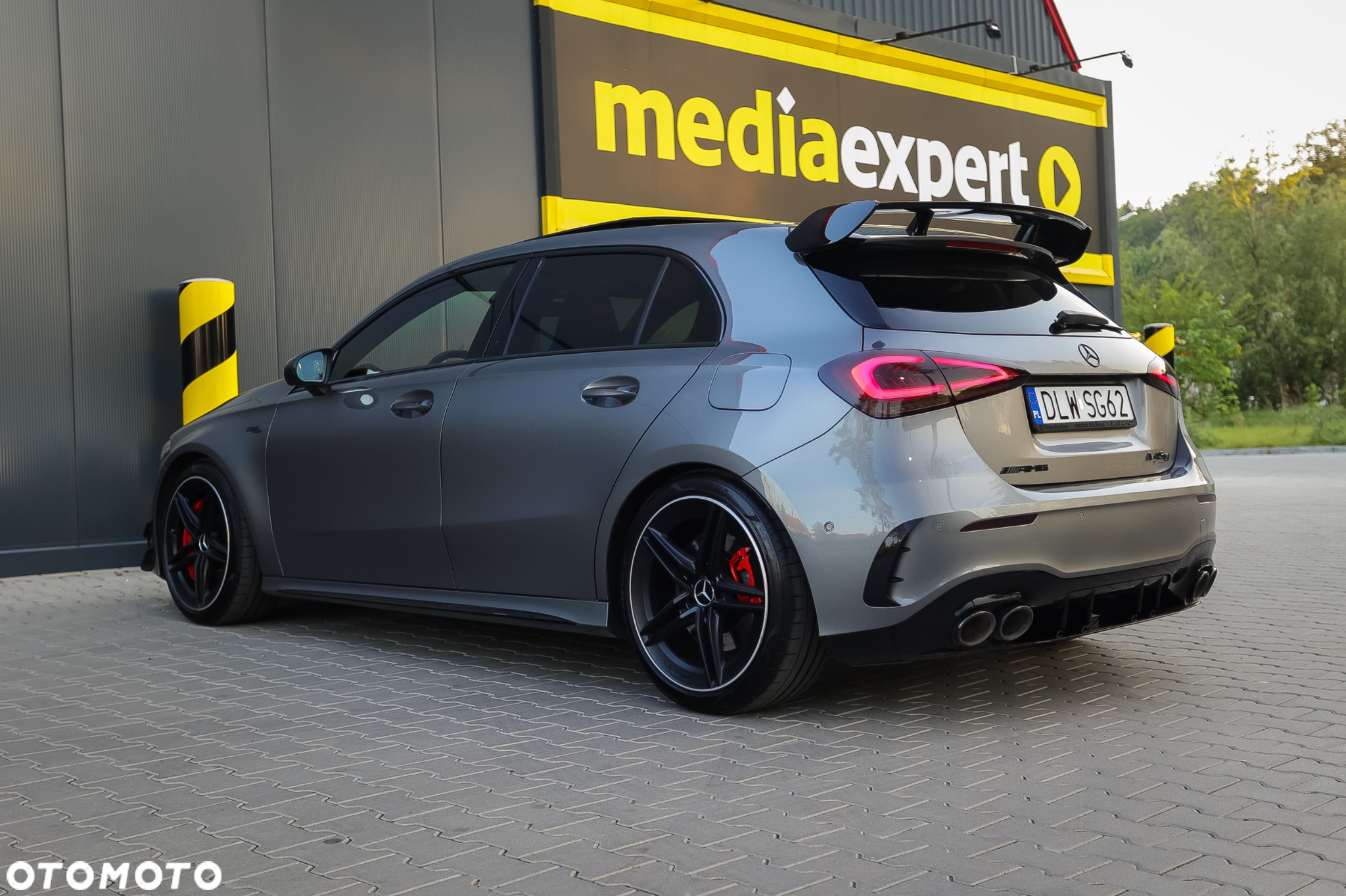 Mercedes-Benz Klasa A 45 S AMG 4-Matic Special Edition 1 8G-DCT - 18