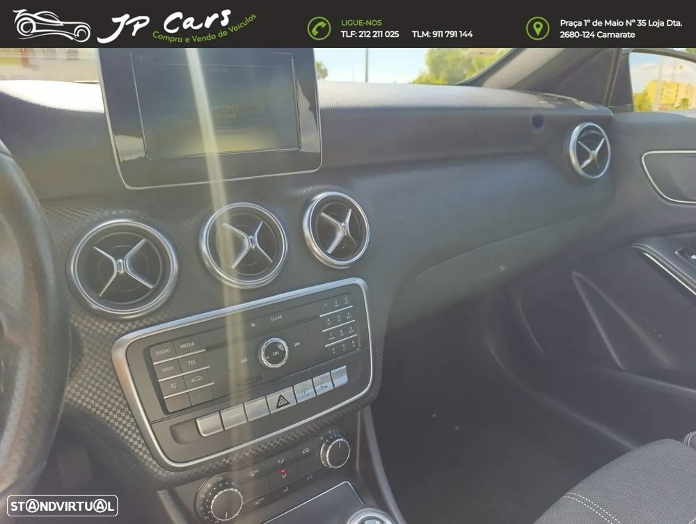 Mercedes-Benz A 180 d AMG Line - 11
