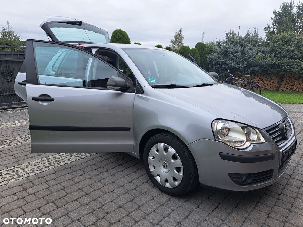 Volkswagen Polo 1.4 Tour Edition - 27