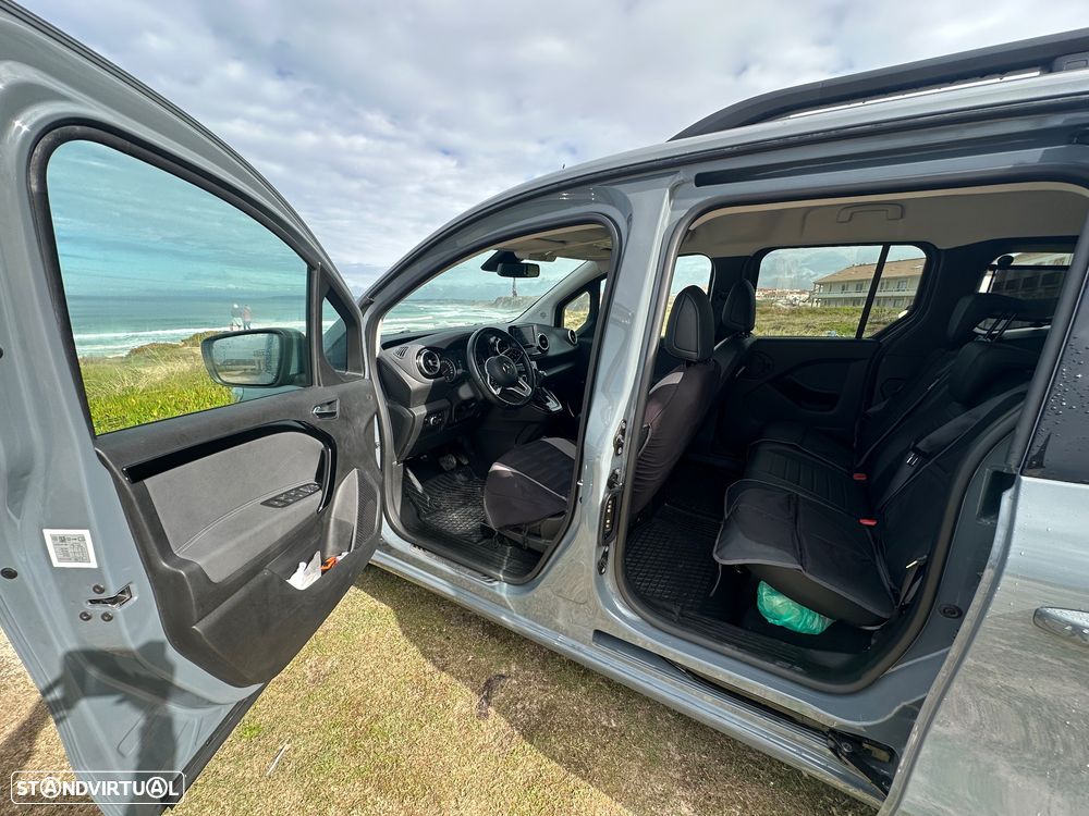 Mercedes-Benz T 180 - 9