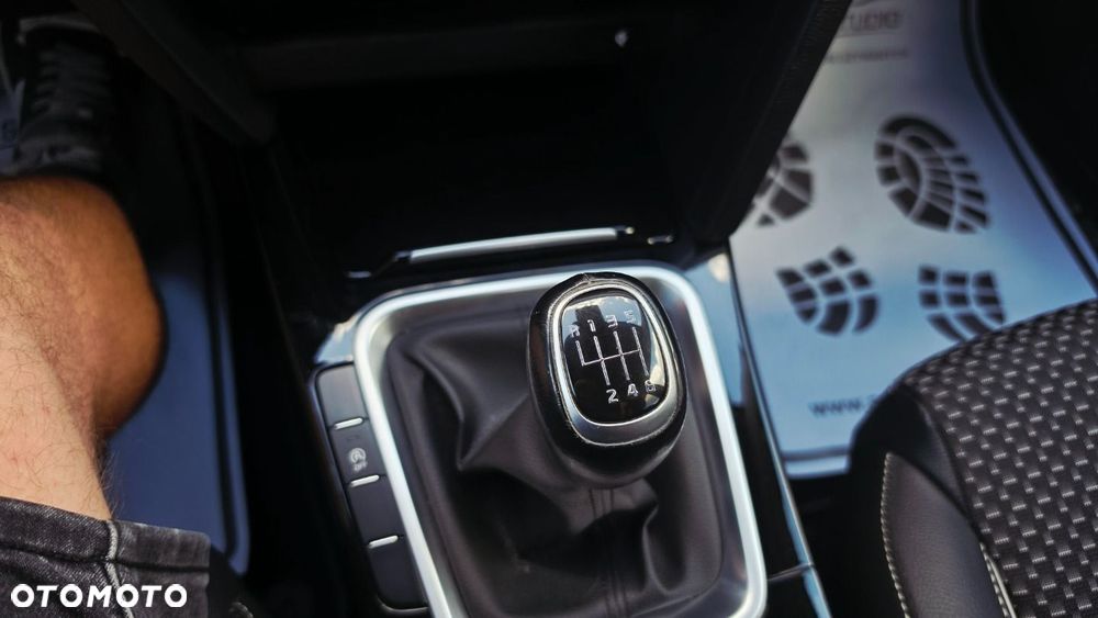 Kia Ceed 1.6 CRDi Platinum Edition - 17