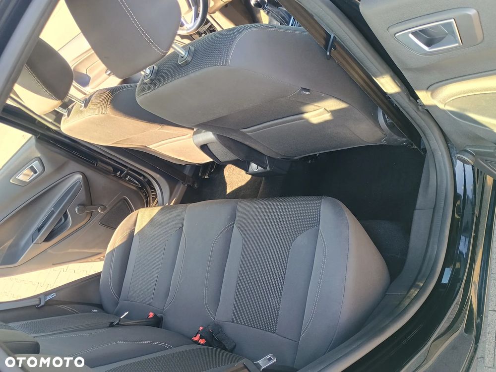 Ford Fiesta 1.0 EcoBoost Titanium EU6 - 12