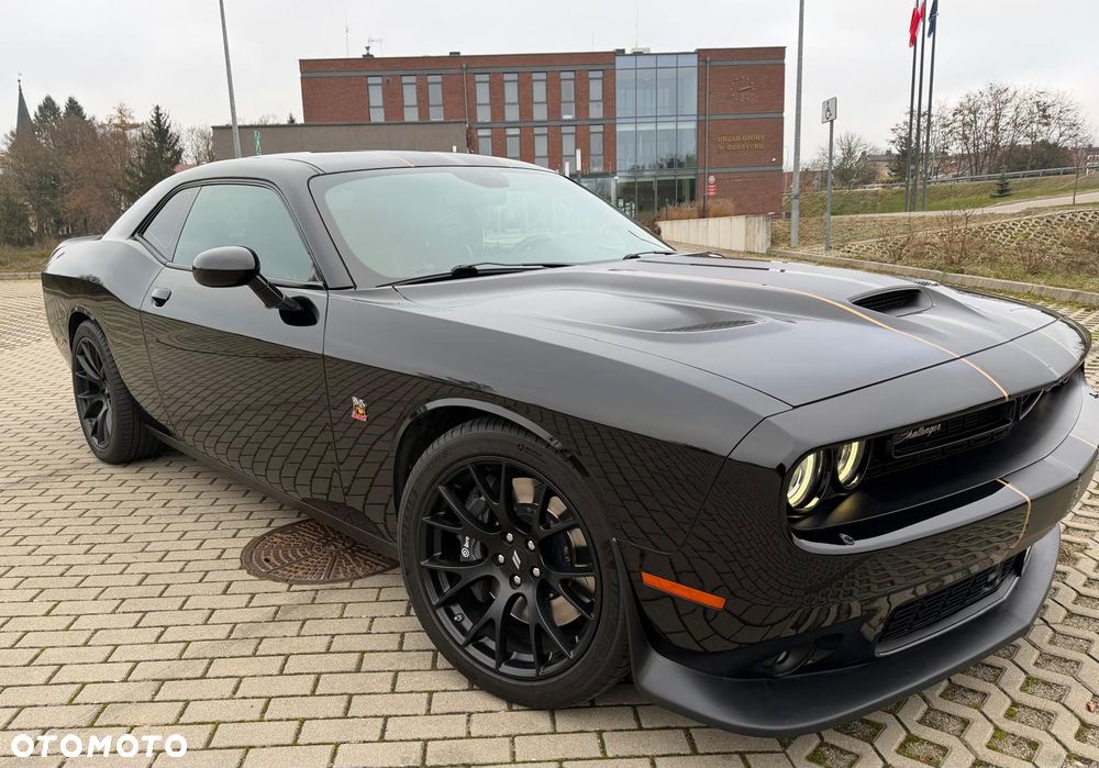 Dodge Challenger 6.4 Scat Pack - 3