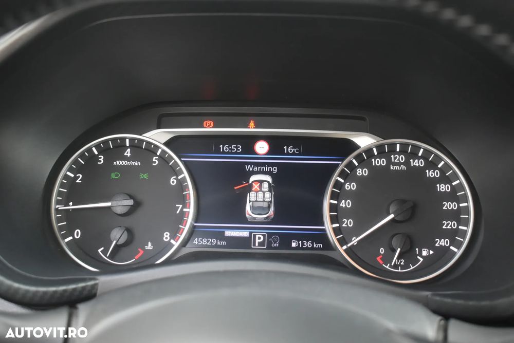 Nissan Juke 1.6L XTRONIC Acenta - 11