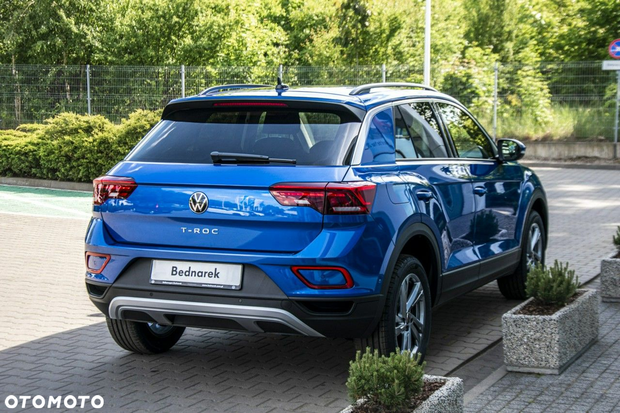 Volkswagen T-Roc - 10