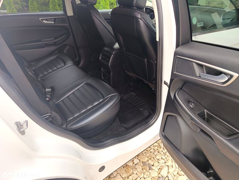 Ford Edge - 30