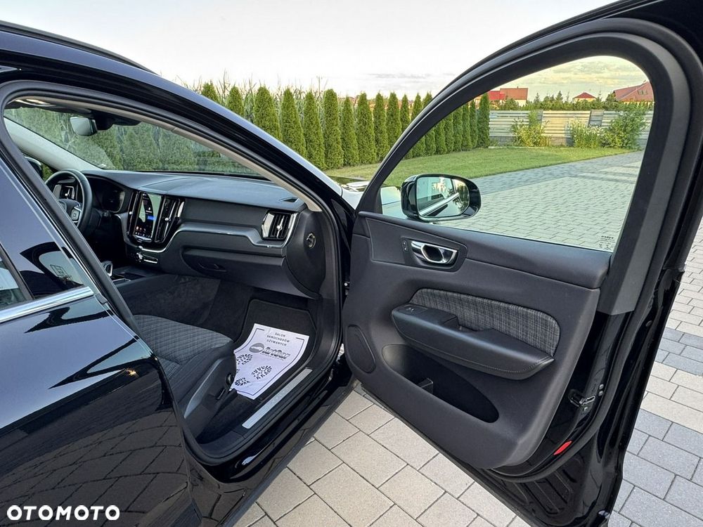 Volvo XC 60 - 35